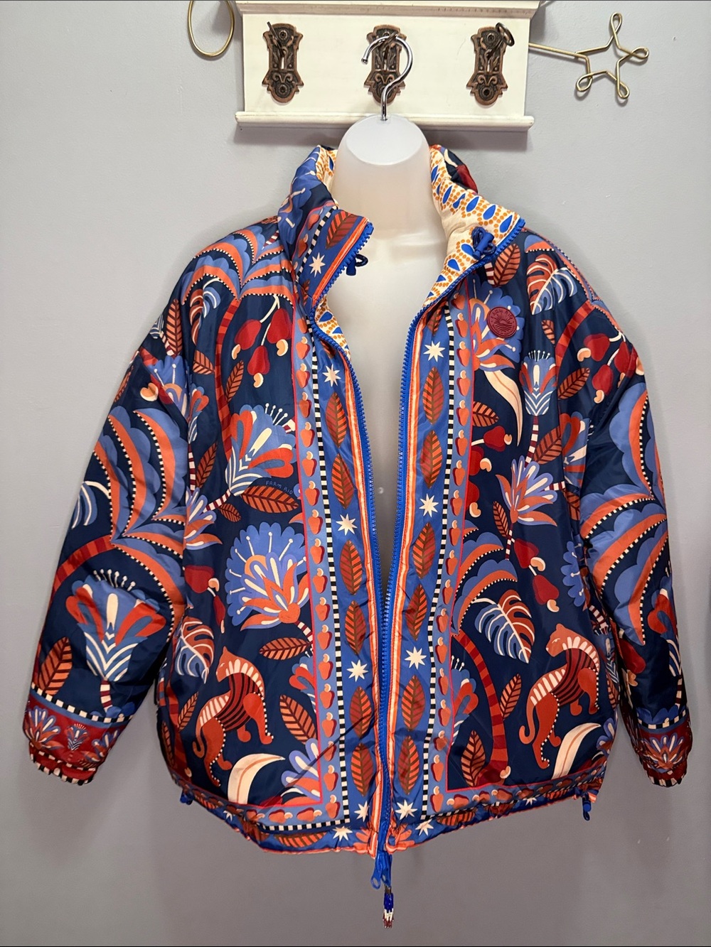 NWT Oversized Farm Rio Winter Ainika Reversible Puffer Jacket Medium - Picture 3 of 10